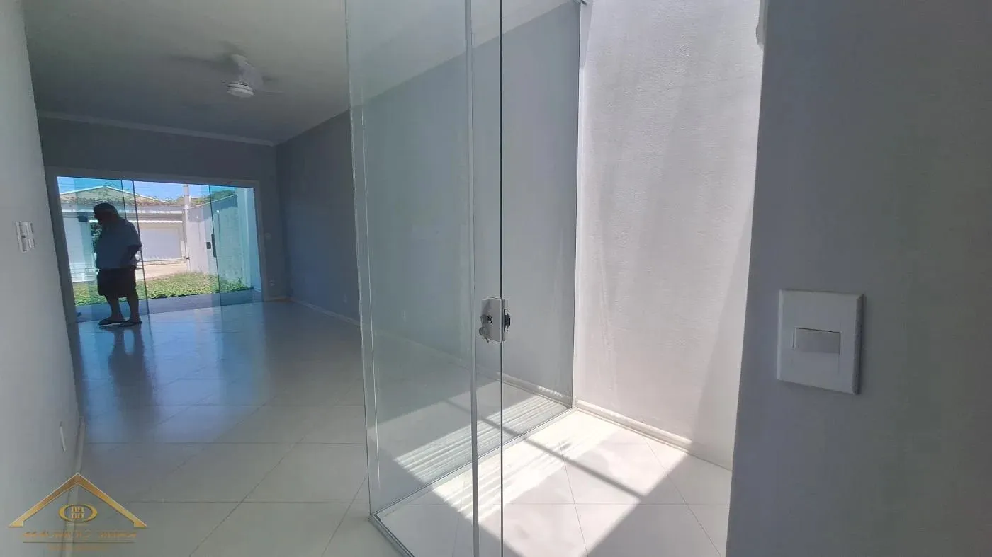 Imagem Casa para Venda em Cabo Frio / RJ no bairro Vila do Peró