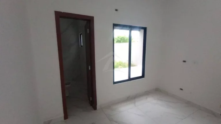 Imagem CASA, 3 QUARTOS SENDO 1 SUÍTE, BAL. VELEIROS