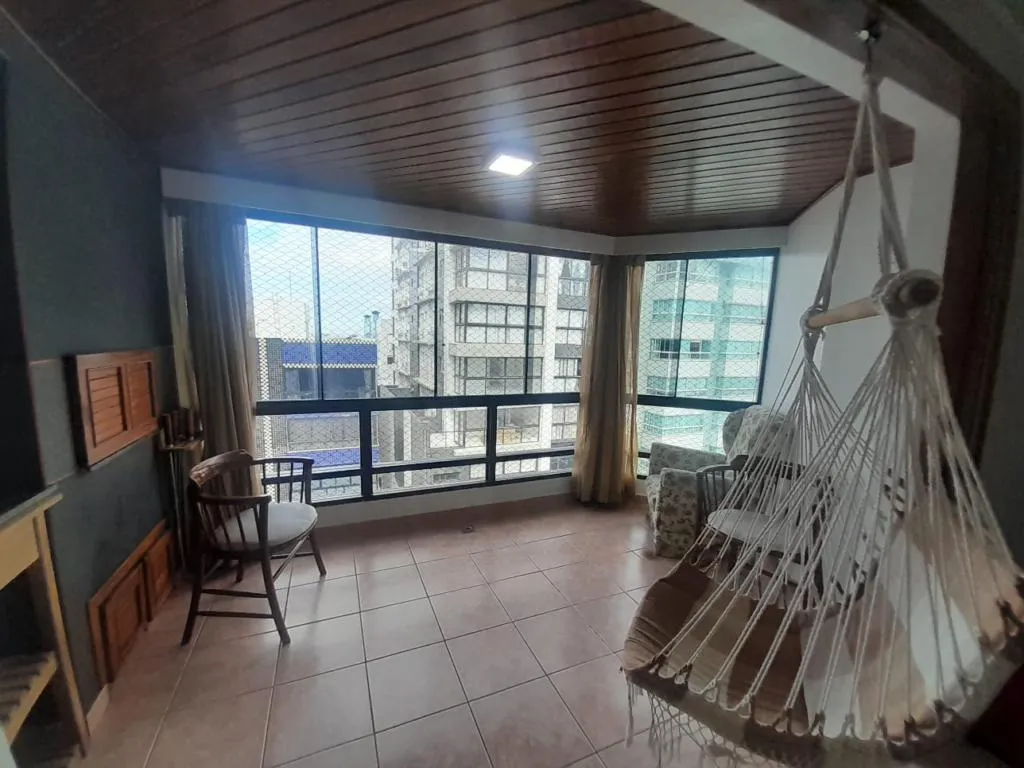 Imagem Apartamento 2Dórmitórios dependência - Bairro Zona Nova