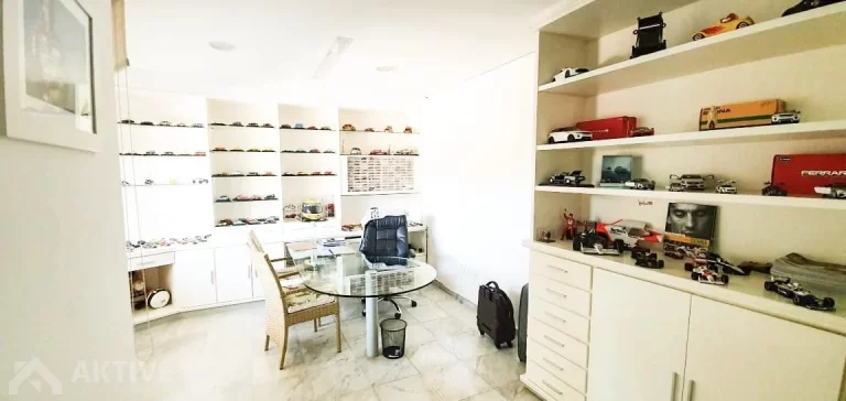 Imagem Casa de Condomínio em Tamboré - Barueri, SP