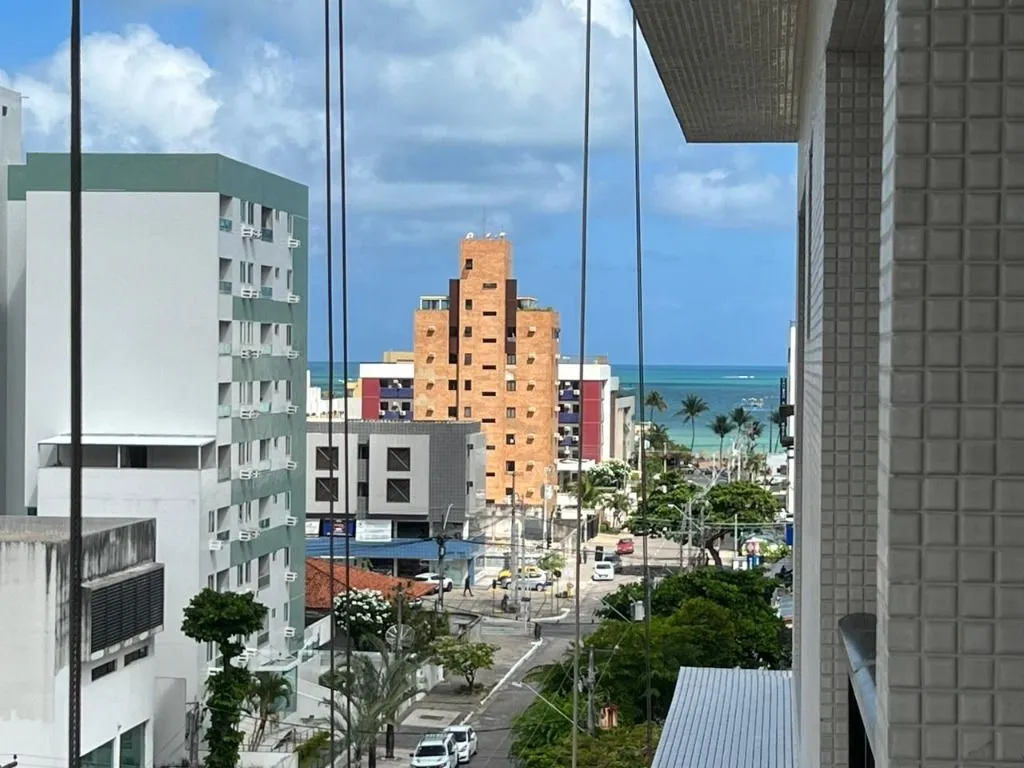 Imagem Flat com 1 dormitório à venda, 36 m² por R$ 749.995,00 - Tambaú - João Pessoa/PB