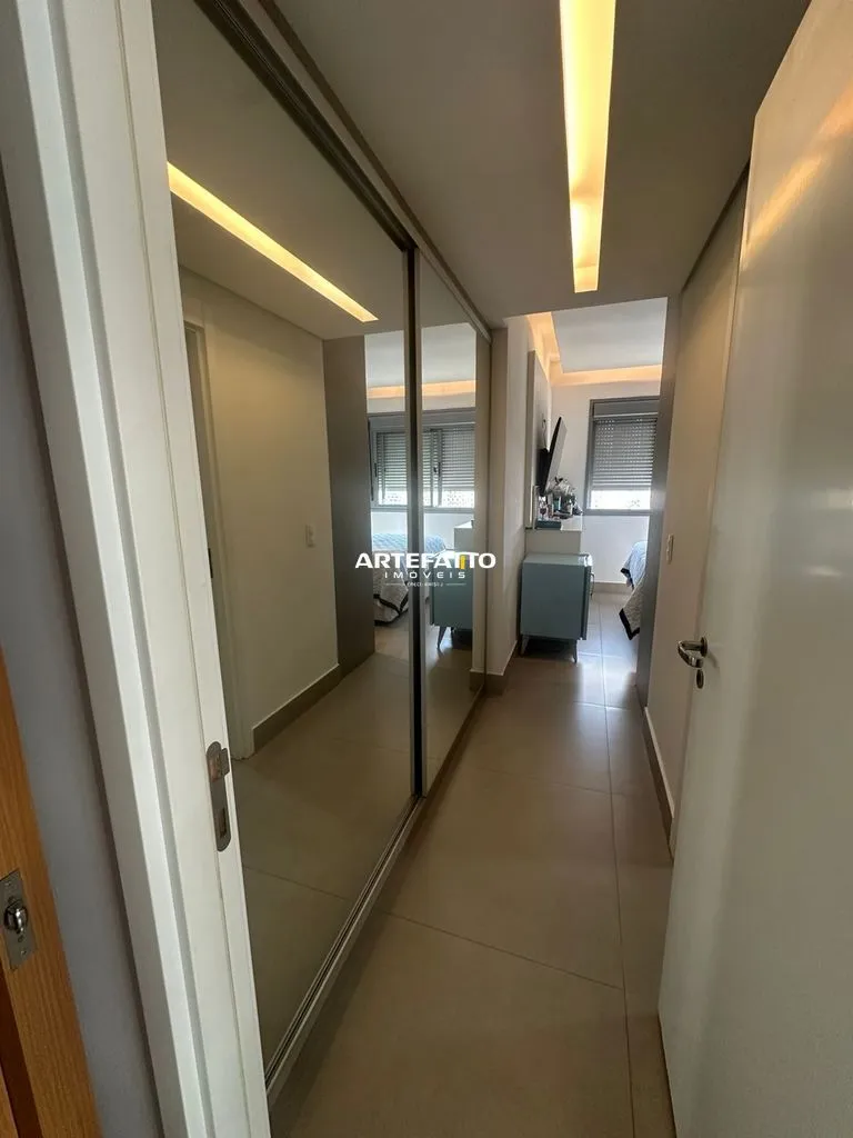 Imagem O apartamento, com 93m2 , 2 quartos (podendo fazer 3) com , 2 vagas