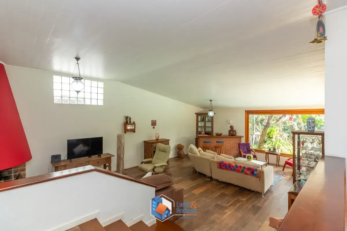 Imagem Casa para venda em Chácara Monte Alegre com 4 quartos, sendo 2 suítes, 370m²