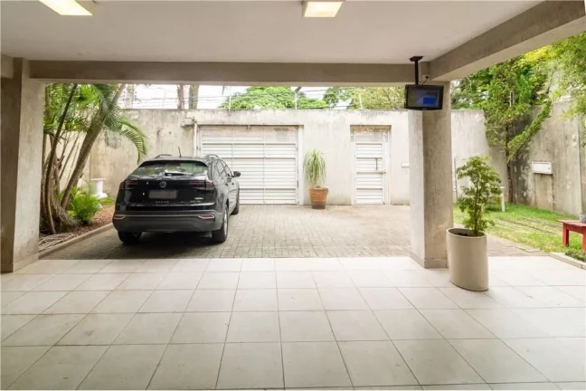 Imagem Casa 4 suítes 528m² Brooklin Paulista São Paulo Rua Sônia Ribeiro