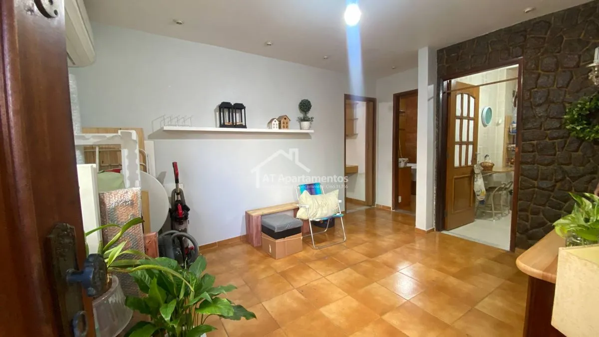 Imagem Apartamento 2 quartos São Cristóvão: Cozinha planejada e Ar Condicionado