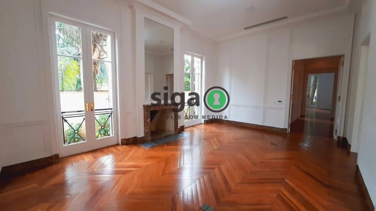 Imagem Elegante Mansão em Estilo Francês com Segurança Exclusiva no Coração do Morumbi
