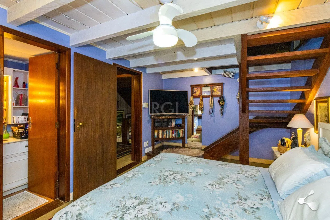 Imagem Casa Condominio para Venda - 231m², 4 dormitórios, 3 suites, 3 vagas - Ipanema