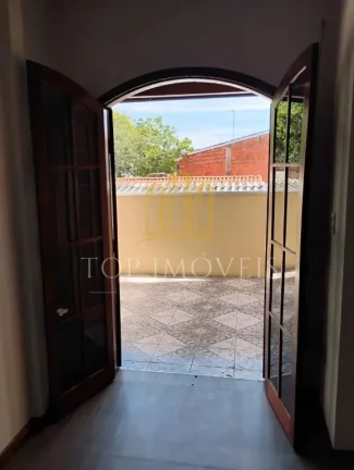 Imagem Linda casa localizada na Zona sul bairro Dom Pedro 5 dormitorios Suite