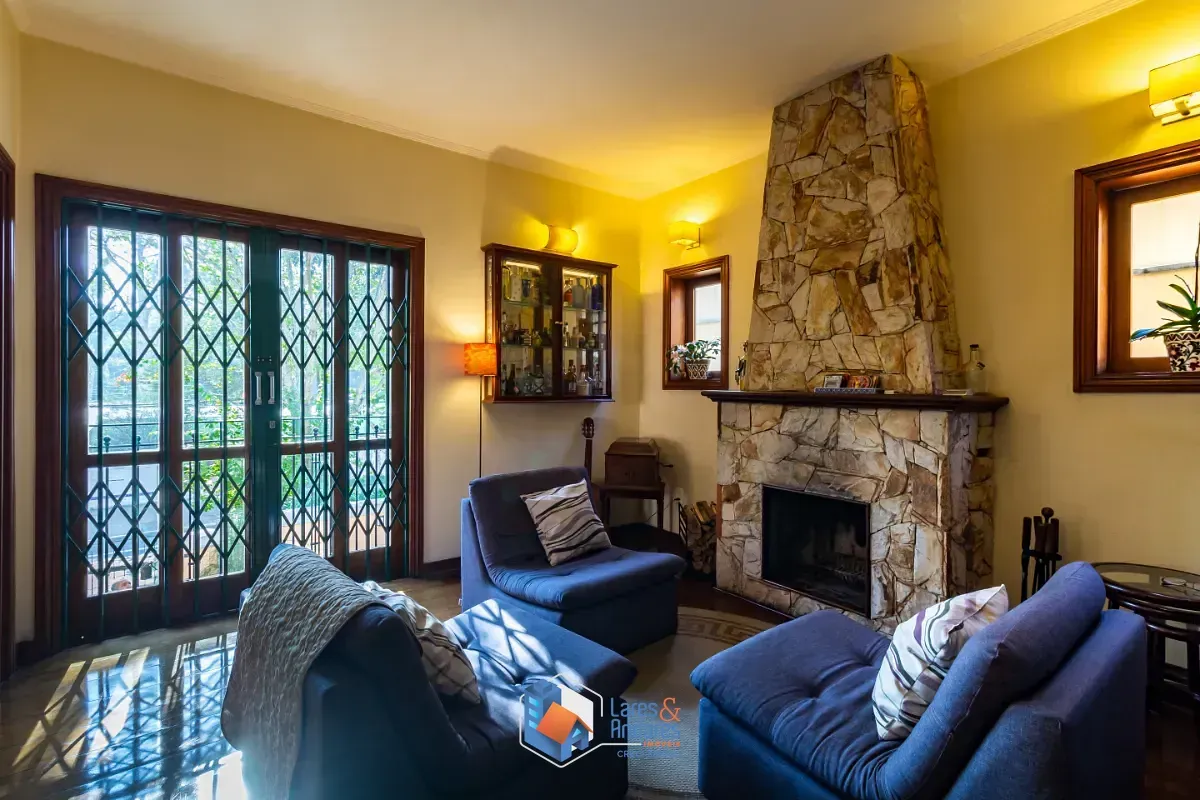 Imagem Casa para venda em Alto da Lapa com 3 quartos, sendo 3 suítes, 310m²