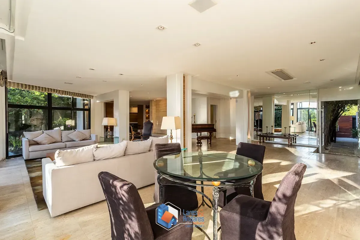 Imagem Casa para venda em Boaçava com 4 quartos, sendo 4 suítes, 813m²