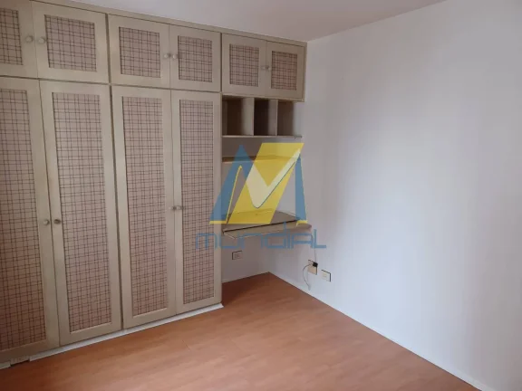 Imagem Apartamento 130m² em Moema com 3 vagas e lazer completo.