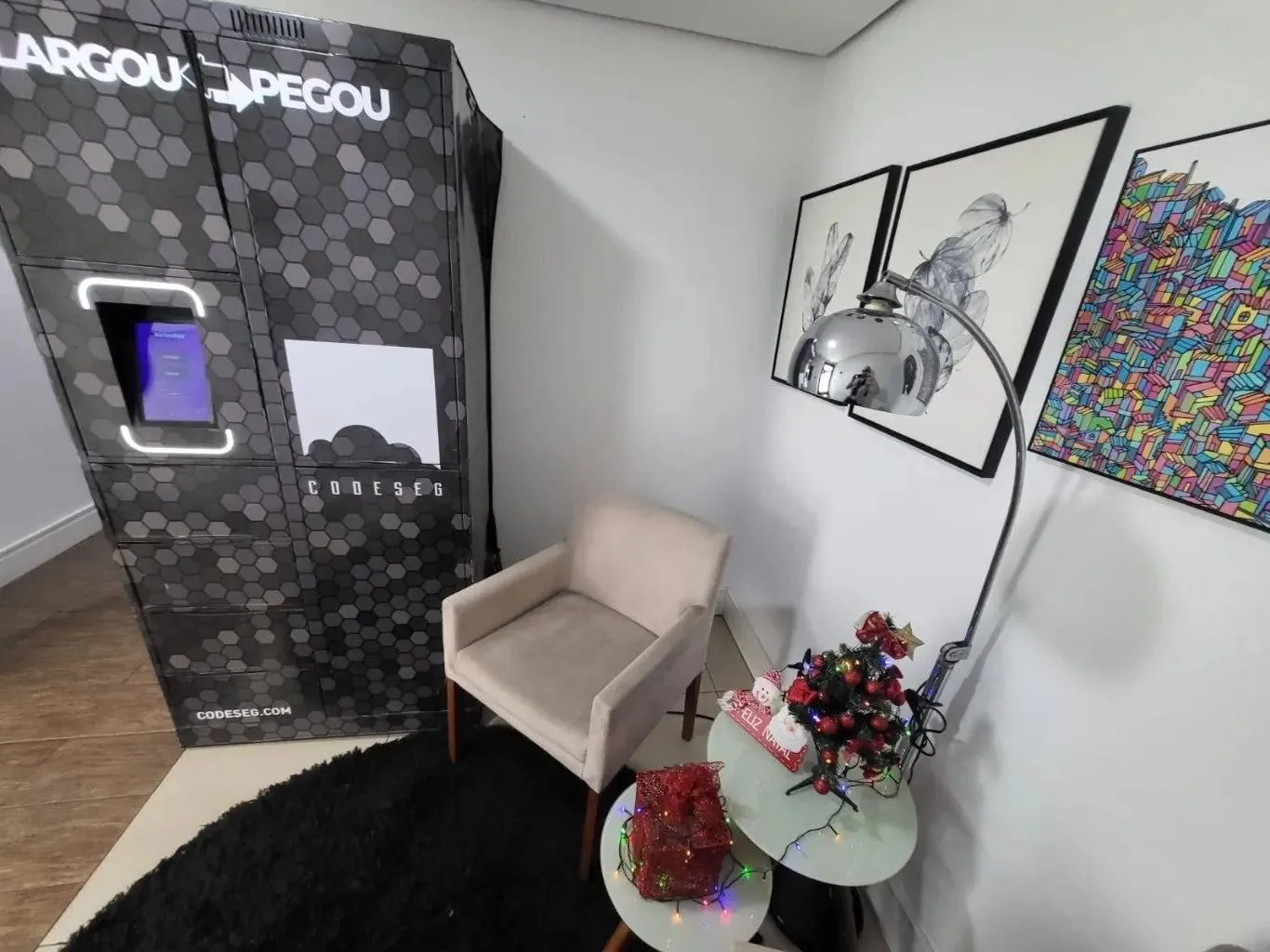 Imagem Apartamento com 1 quarto e 53m² à venda em Menino Deus, Porto Alegre.