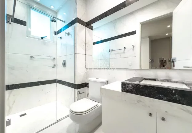 Imagem Apartamento no Edifício Metrópolis - Pronto para morar - Apartamento mobiliado Frente Mar no Ed. Metropolis em Balneário Camboriú
