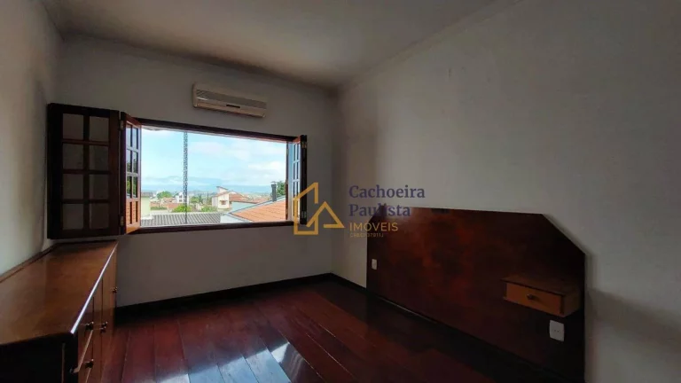 Imagem Casa de 609 m² com 4 dormitórios e piscina à venda - Parque Primavera - Cachoeira Paulista/SP