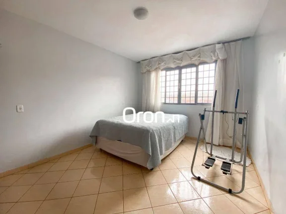 Imagem Sobrado à venda, 360 m² por R$ 550.000,00 - Residencial Solar Ville - Goiânia/GO