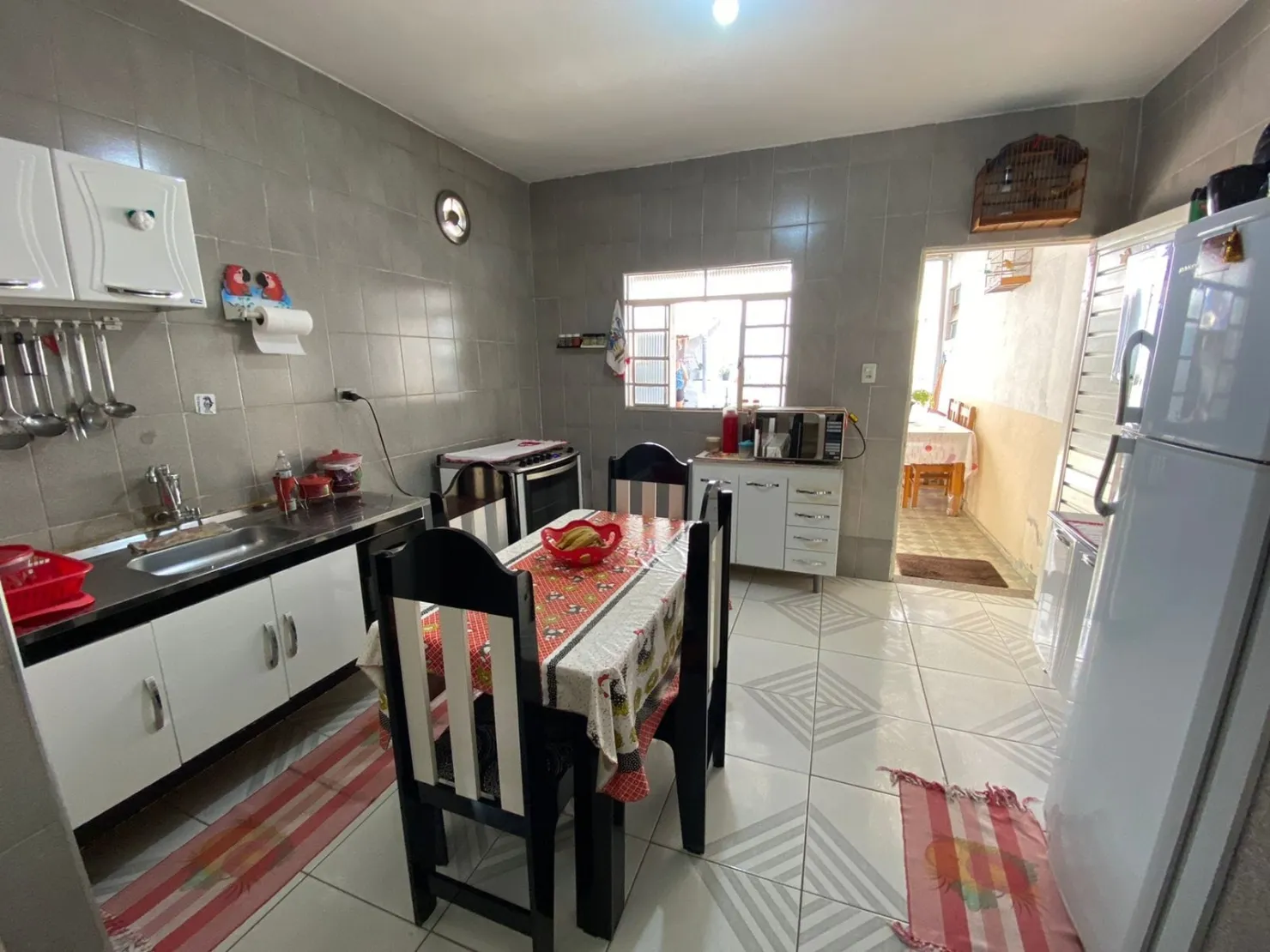 Imagem Casa à venda 4 Quartos, 1 Vaga, 250M², Jardim Baronesa, Taubaté - SP