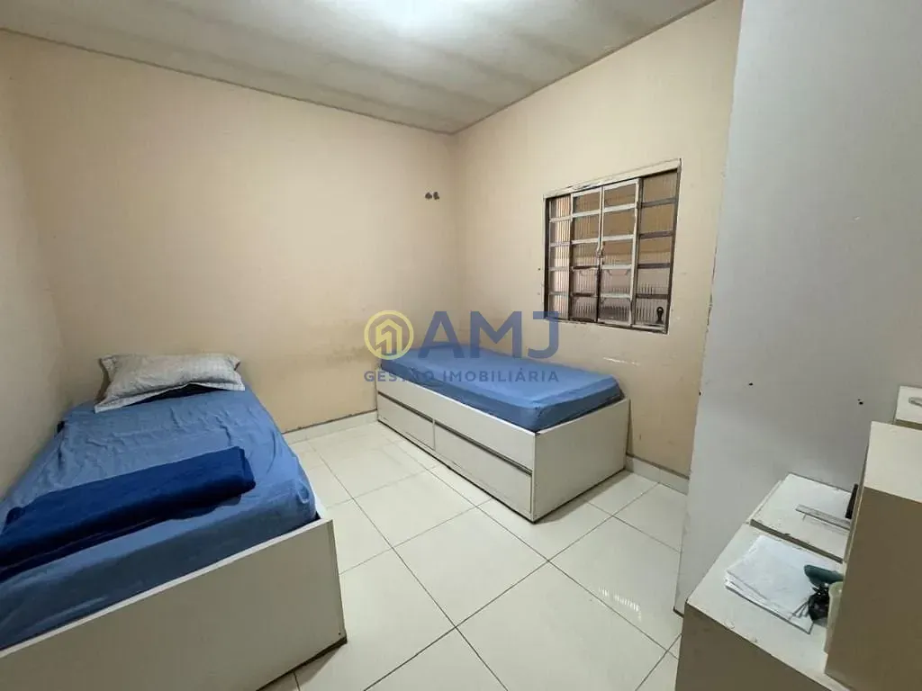 Imagem CASA À VENDA NO SETOR HELVÉRICA - APARECIDA DE GOIÂNIA