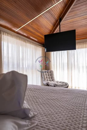 Imagem CASA ALTO PADRÃO EM CONDOMÍNIO DE LUXO