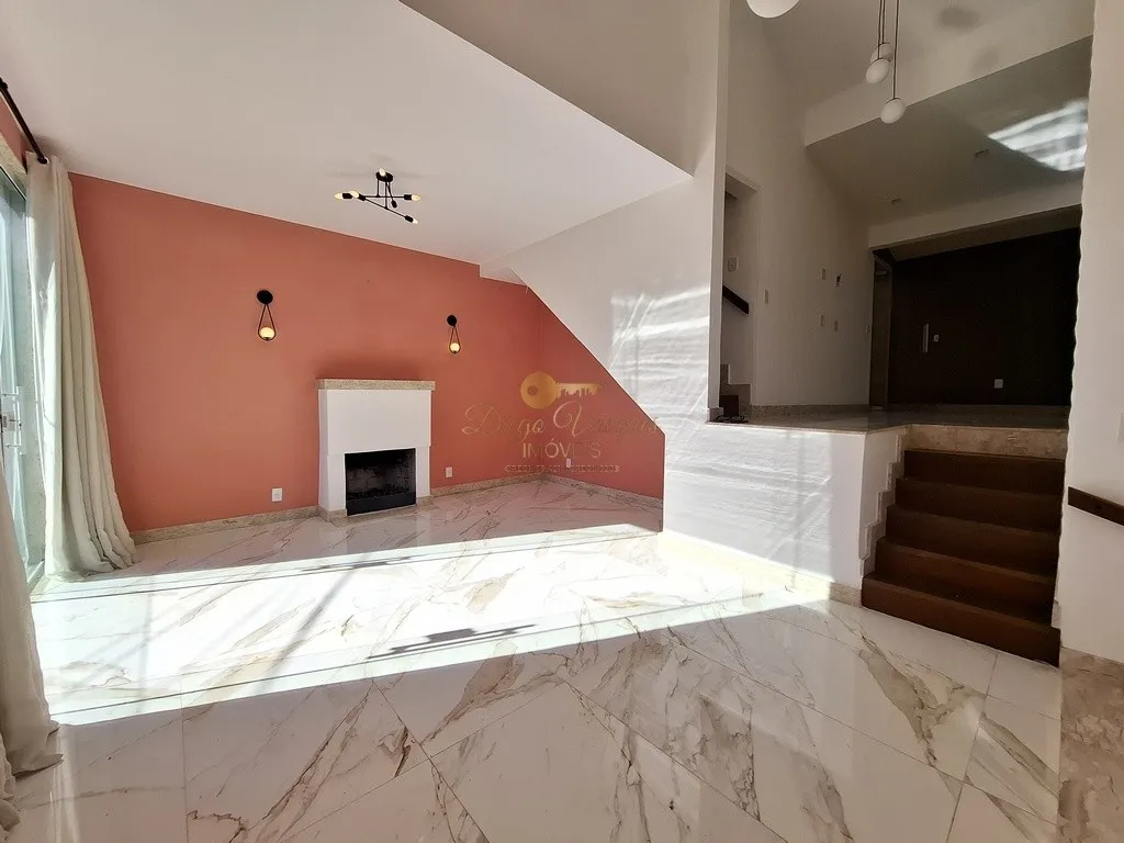 Imagem Casa em Condomínio para Venda em Teresópolis / RJ no bairro Iucas