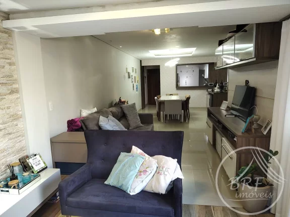 Imagem VENDO AMPLO APTO TÉRREO EM BALNEÁRIO/ESTREITO MOBILIAADO 3 SUÍTES E 2 VAGAS