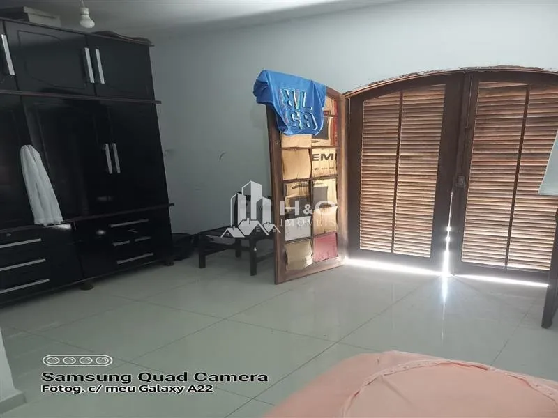Imagem Oportunidade Sobrado à Venda no Parque Savoy City - 4 Dormitórios, 2 Suítes, Terraço e Quintal Amplo