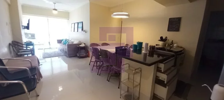 Imagem Enseada. Pé na areia!
