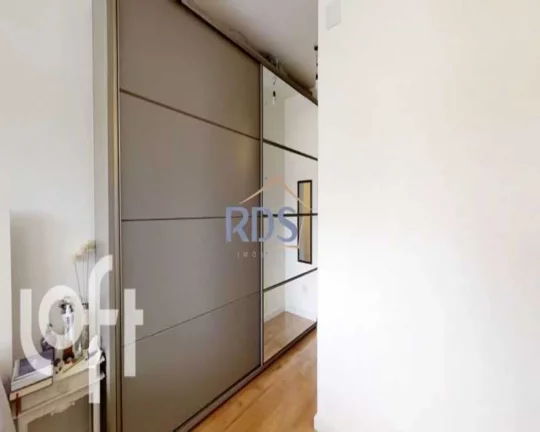 Imagem Apartamento - / Residencial / Vila Anastácio