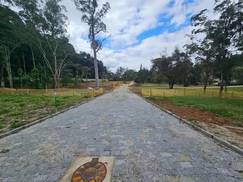 Imagem Terreno em Condomínio para Venda em Teresópolis / RJ no bairro Parque do Imbui
