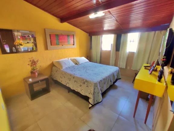 Imagem Cobertura Duplex, 05 Quartos, 03 Suites, Vista p/ Montanhas, Praia do Morro, Guarapari - ES