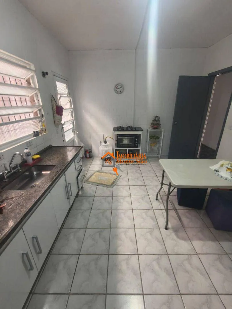 Imagem Casa com 3 dormitórios à venda, 405 m² por R$ 650.000,00 - Parque Continental III - Guarulhos/SP