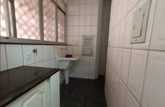 Imagem APARTAMENTO COM 03 QUARTOS, VAGA DE GARAGEM NO CENTRO!!!!!