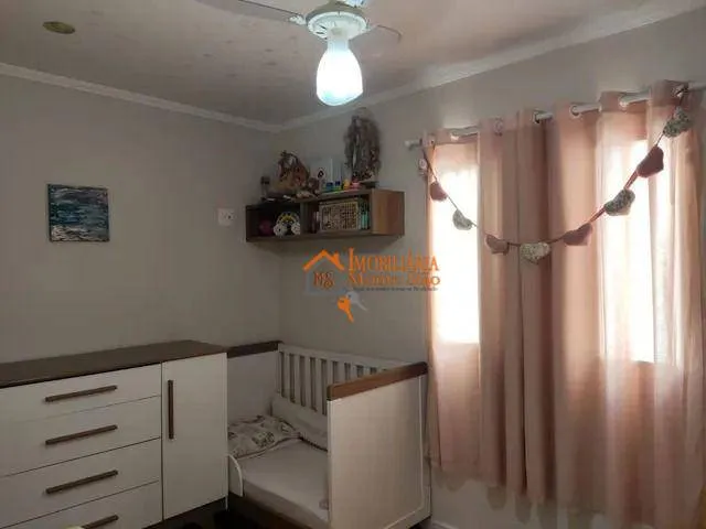 Imagem Apartamento com 2 dormitórios à venda, 61 m² por R$ 270.000,00 - Centro - Guarulhos/SP