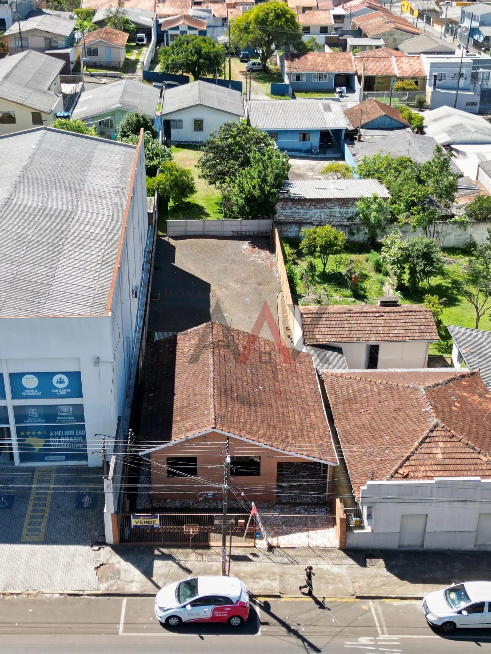 Imagem Casa à venda com potencial de investimento, na XV DE NOVEMBRO, GUARAPUAVA - PR