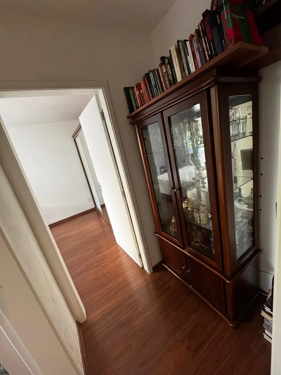 Imagem Apartamento à venda no Centro Histórico de Porto Alegre - 1 quarto, com elevador.