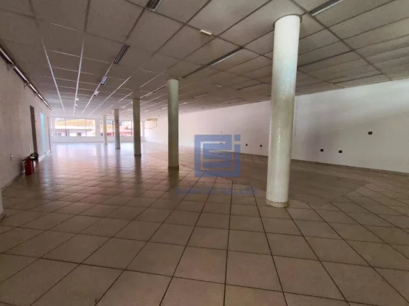Imagem Salão para alugar, 330 m² por R$ 6.254,84/mês - Centro - Socorro/SP