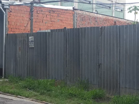Imagem Terreno com 400m² de área, à 100 metros da Av. Prof. Francisco Morato