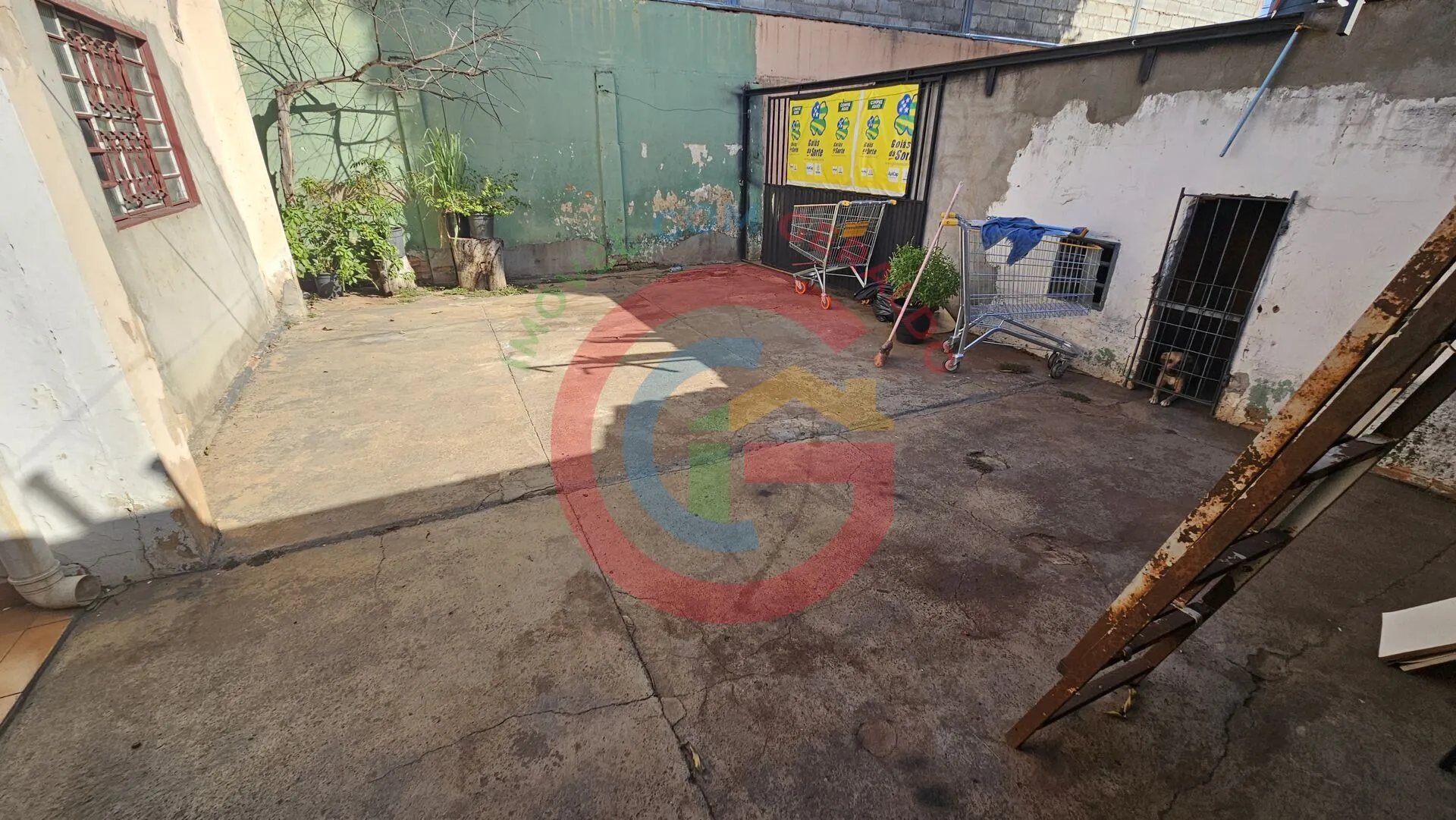 Imagem Casa com cômodo comercial - Coimbra