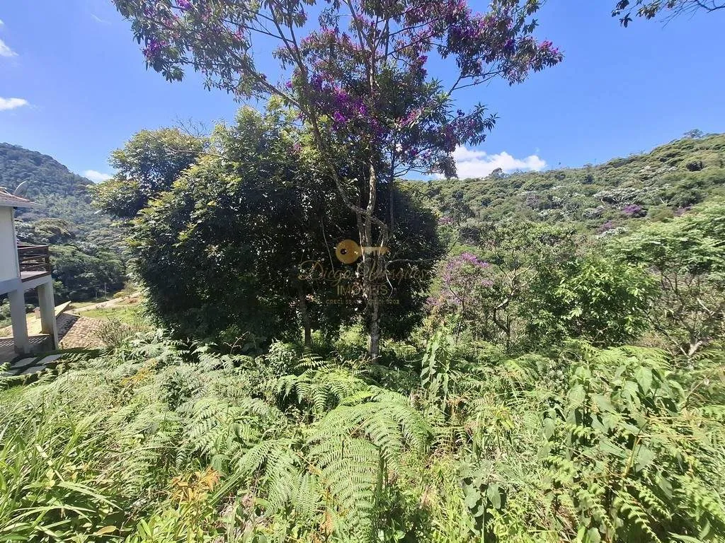 Imagem Terreno em Condomínio para Venda em Teresópolis / RJ no bairro Vargem Grande