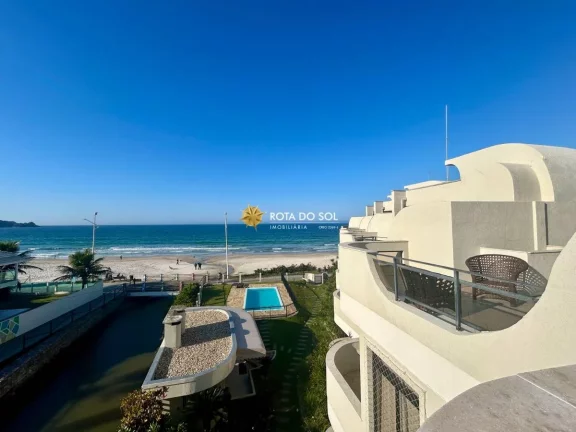 Imagem Bombas Internacional Sobrado Frente mar 4 quartos com lazer à venda Praia Bombas Bombinhas SC