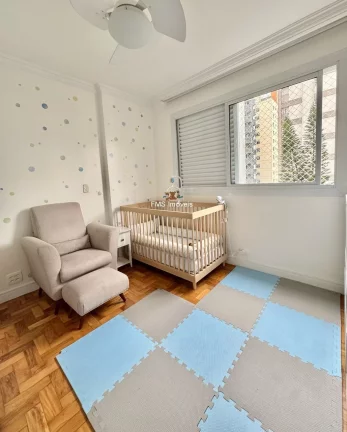 Imagem Apartamento à venda em Moema, 3 quartos sendo 1 suíte, 3 banheiros, 1 vaga de garagem.