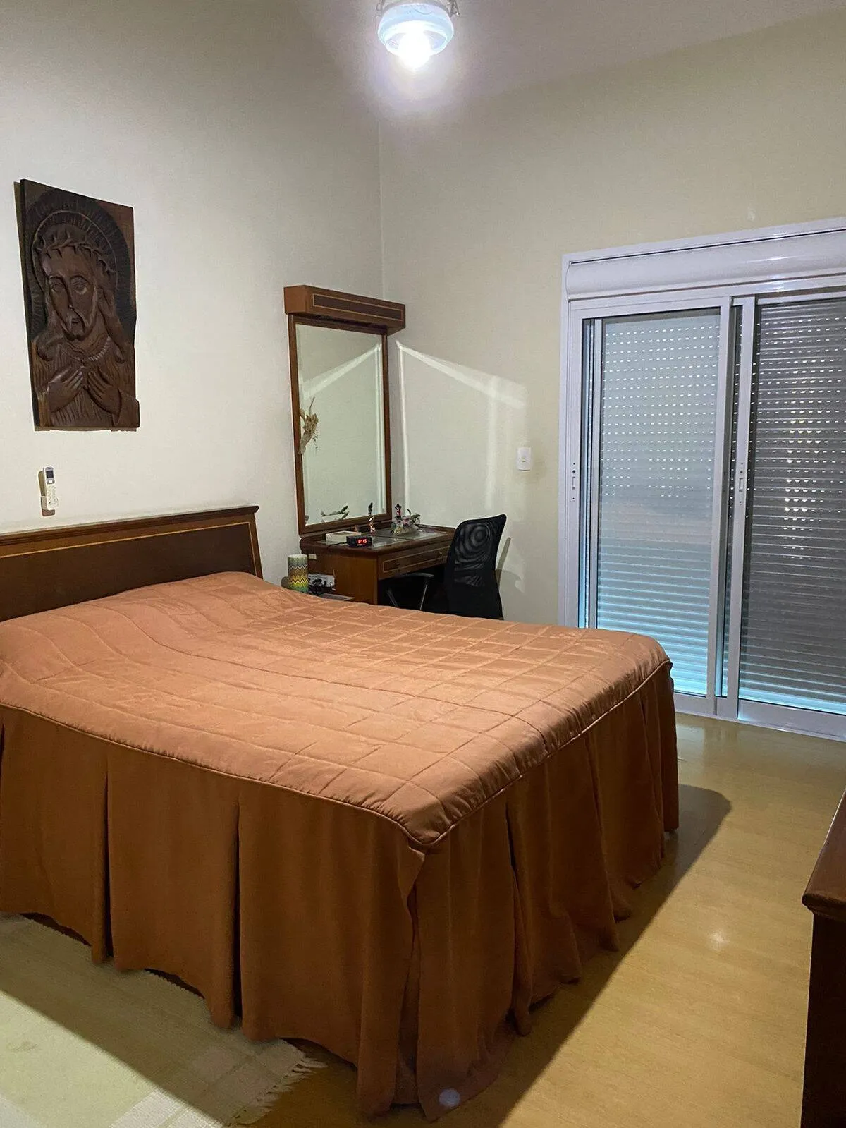 Imagem Casa Terrea Localizada no Condomínio Alphaville Residencial 3!