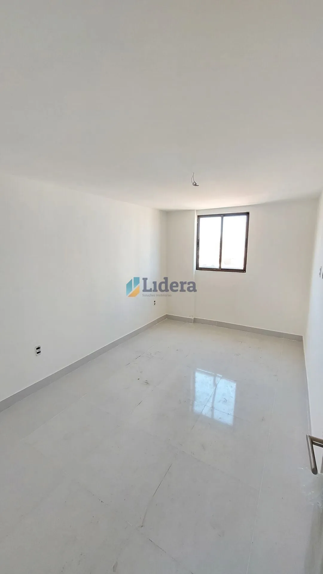 Imagem Apto - 3 Quartos - 1 Suíte - 81,24 m² - Intermares, Cabedelo/PB