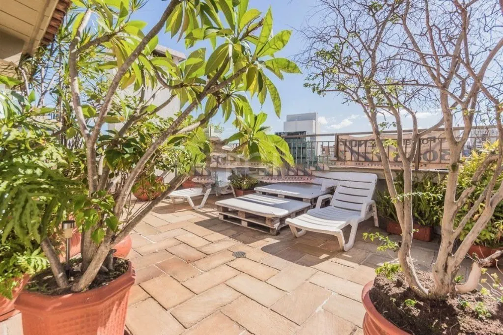 Imagem Cobertura a venda 4 dormitórios no bairro Rio Branco.