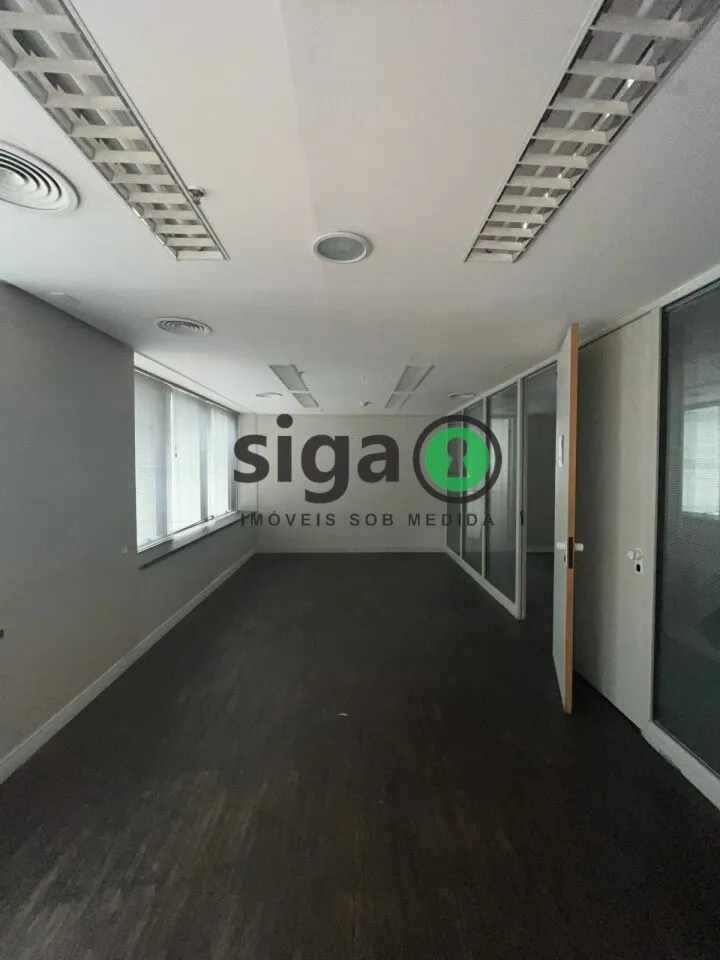 Imagem Sala Comercial e 4 banheiros para Locação, 292 m² por R$ Aluguel R$ 41.000/mês