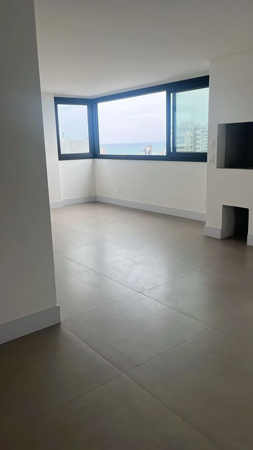 Imagem Apartamento à venda em Torres, Centro, com 2 quartos, 78.58m2