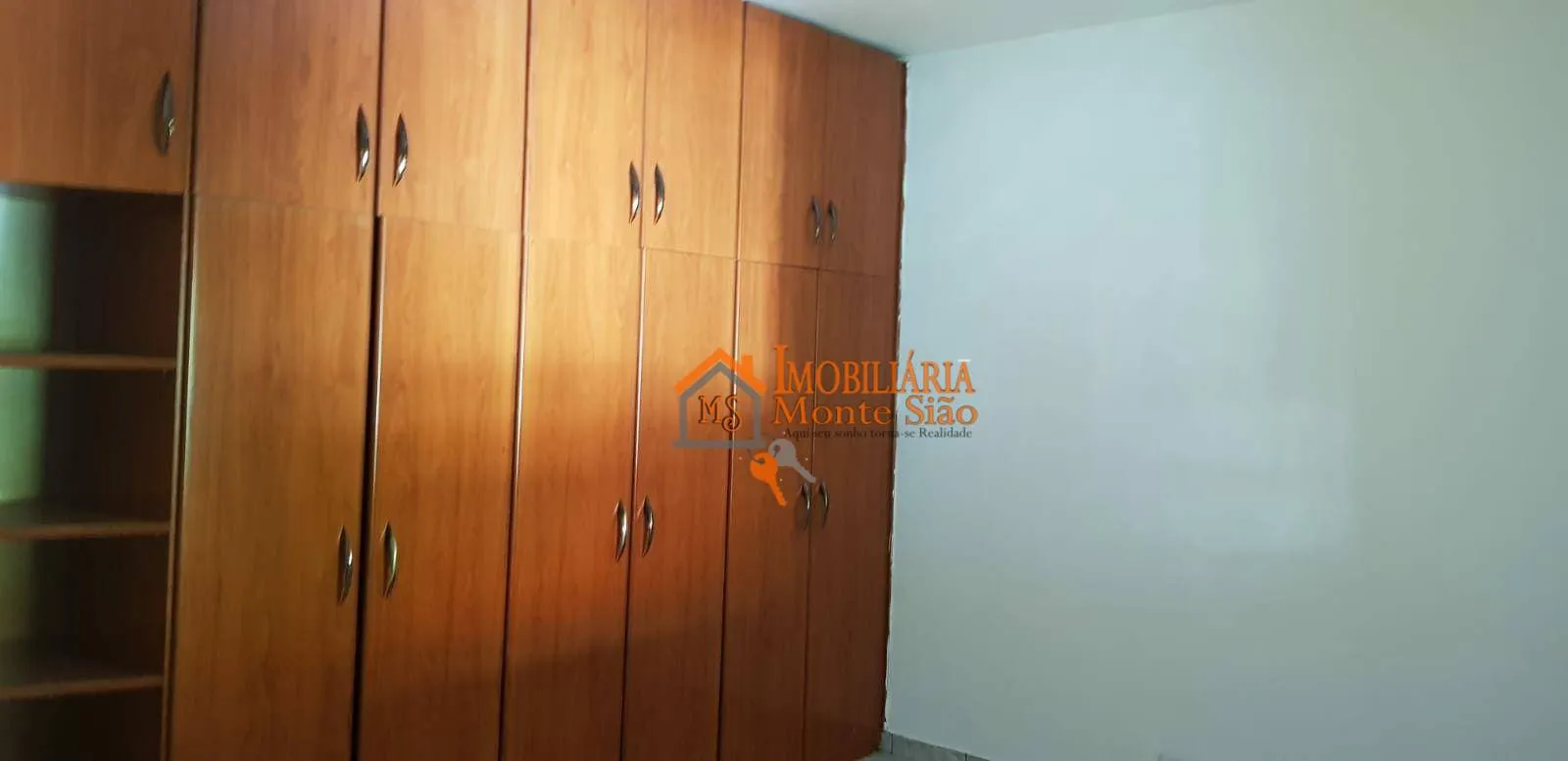 Imagem Casa com 4 dormitórios à venda, 157 m² por R$ 636.000,00 - Jardim Flor da Montanha - Guarulhos/SP