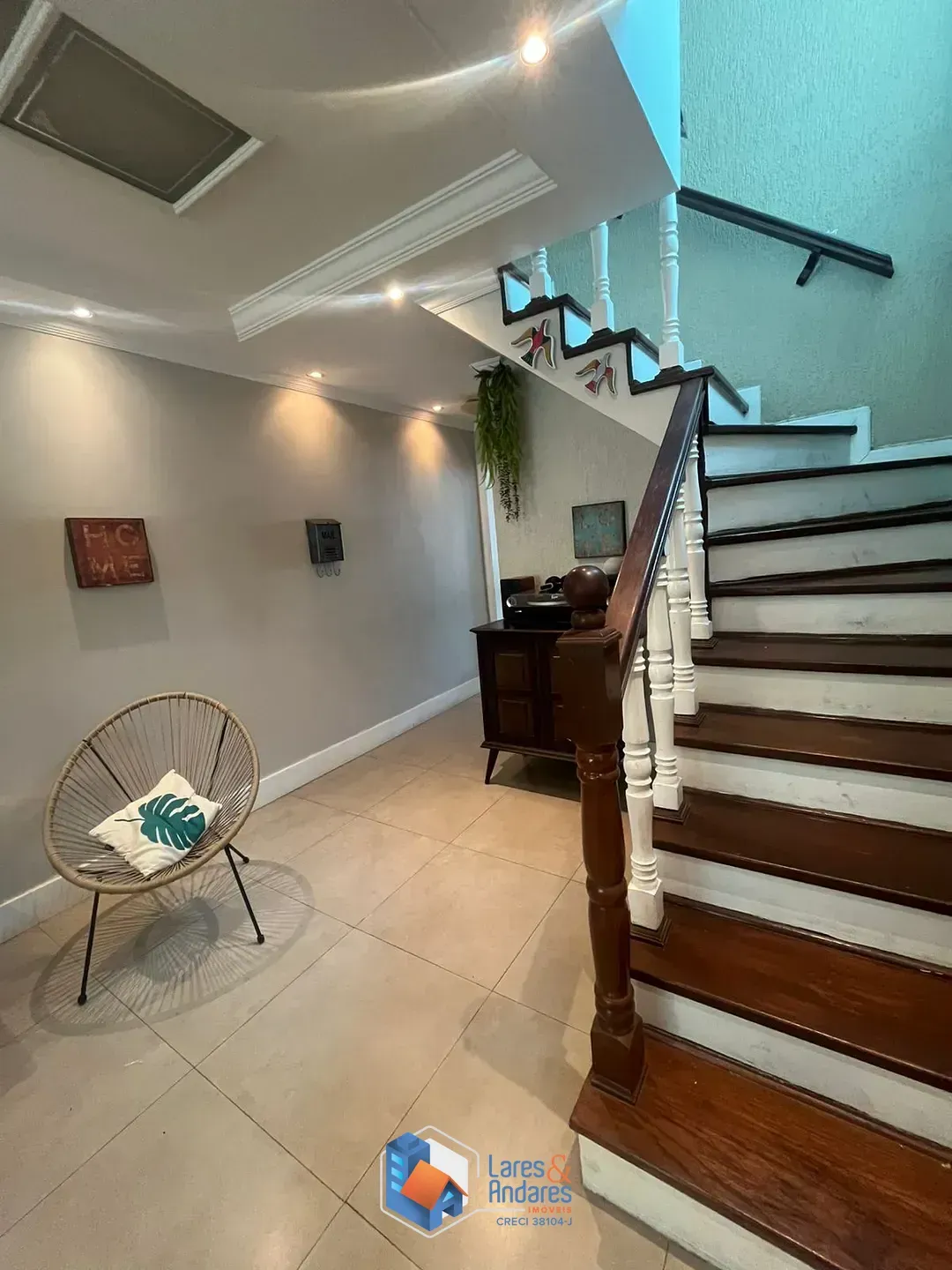 Imagem Sobrado para venda em Vila Nova Mazzei com 4 quartos, sendo 4 suítes, 195m²