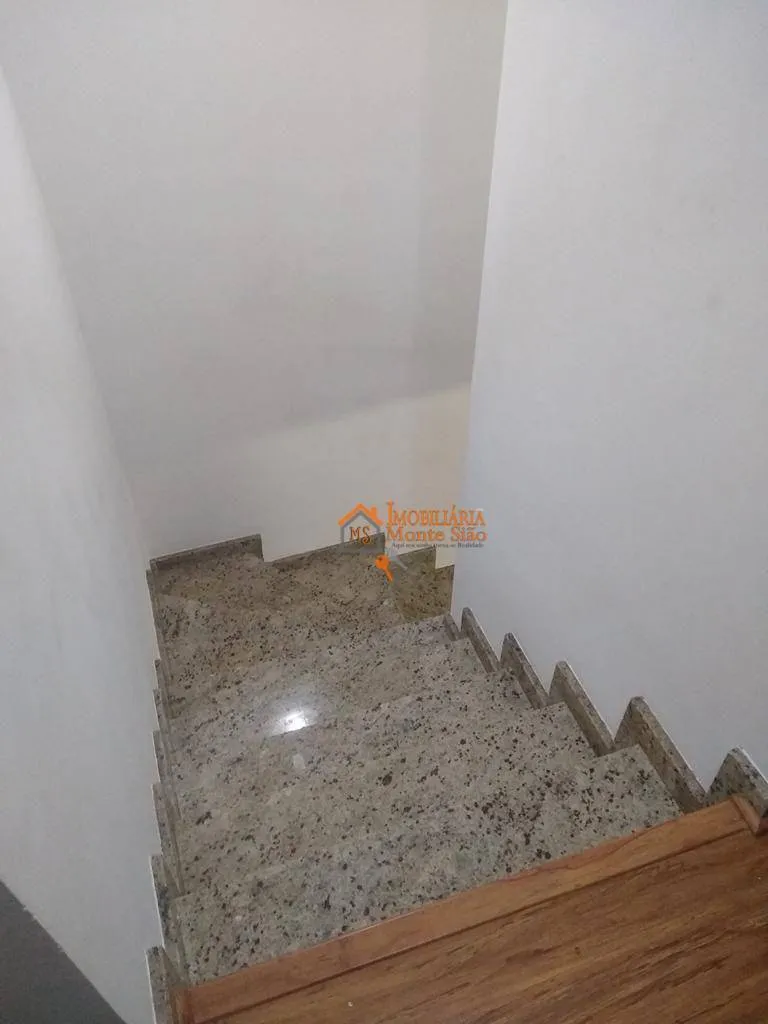 Imagem Sobrado com 3 dormitórios à venda, 90 m² por R$ 750.000,00 - Vila Hulda - Guarulhos/SP