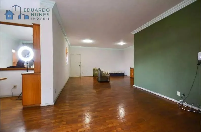 Imagem Apartamento com 3 quartos,1 suíte, 02 vagas no Centro!!!!!!