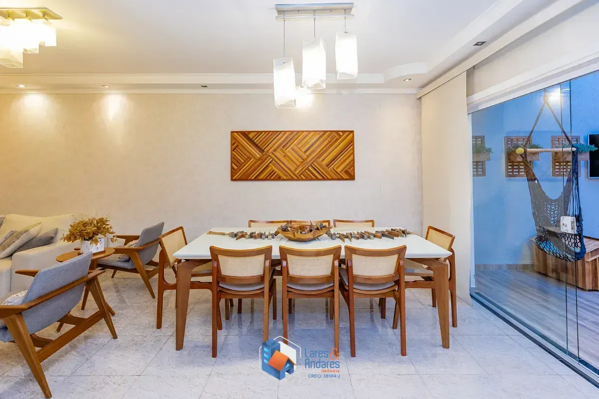 Imagem Casa no condomínio Condomínio Villa de São Paulo para venda com 4 quartos, sendo 2 suítes, 213m²